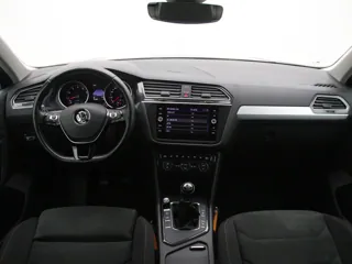 VOLKSWAGEN TIGUAN Comfortline Business