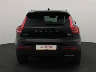 VOLVO XC40 R-Design