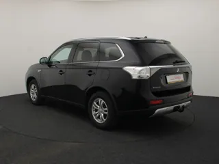 MITSUBISHI OUTLANDER Business Edition X-Line