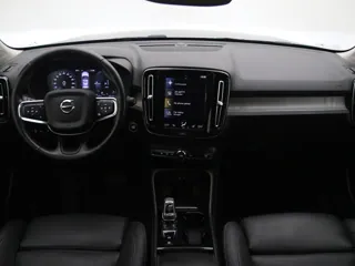 VOLVO XC40 Inscription