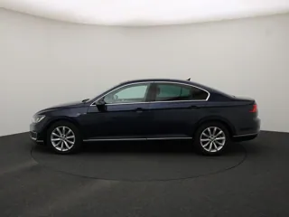 VOLKSWAGEN PASSAT B8 GTE