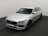 VOLVO V90 Momentum