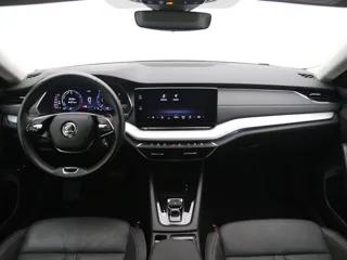 SKODA OCTAVIA Business+