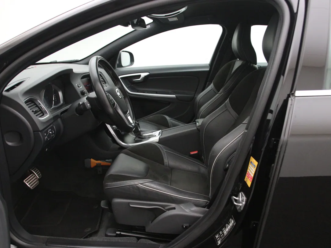 Photo 4 of 4