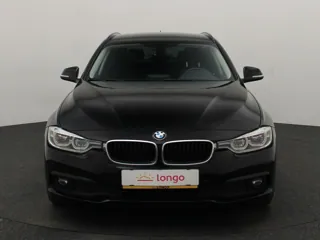 BMW 320 Advantage