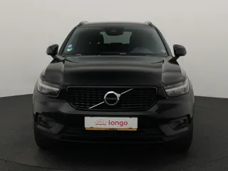 VOLVO XC40 R-Design