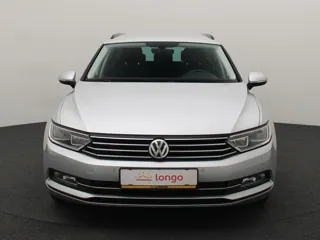 VOLKSWAGEN PASSAT B8 Highline