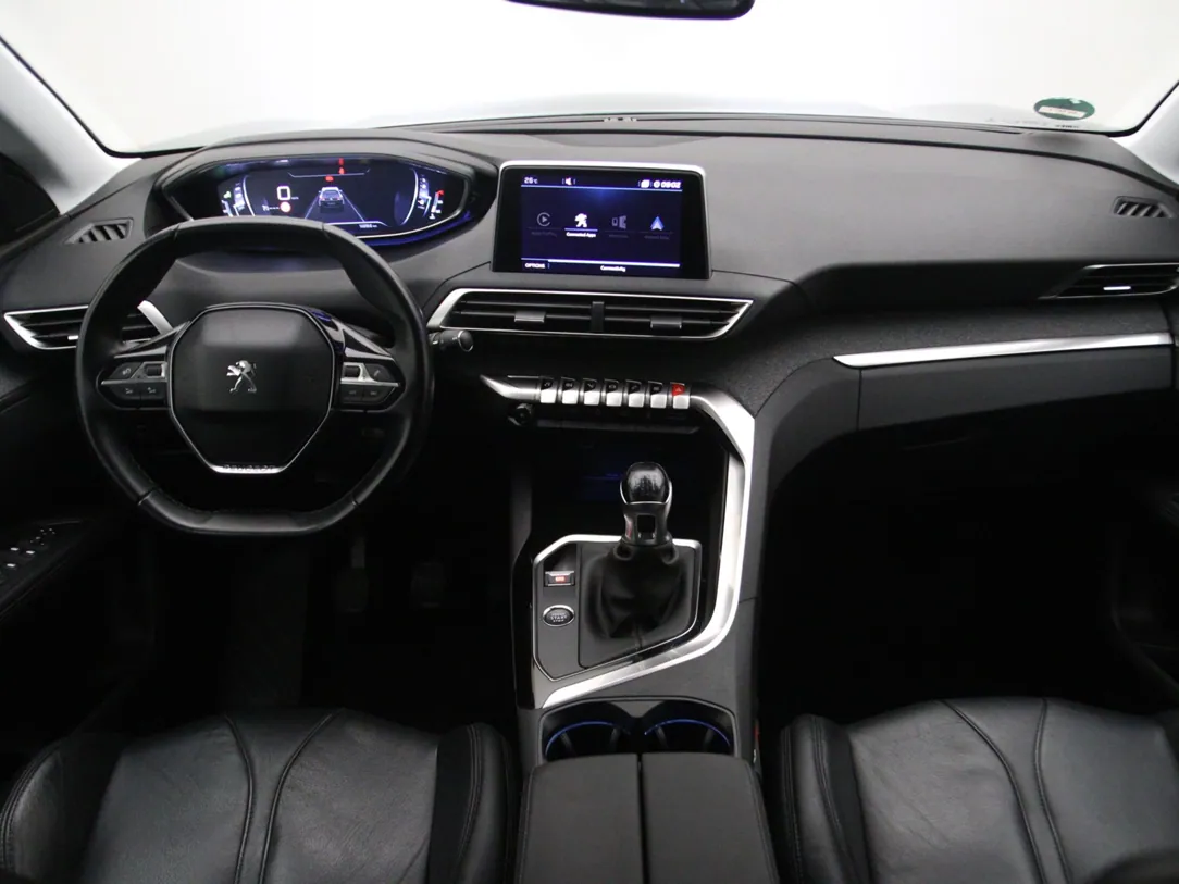 PEUGEOT 5008 Premium