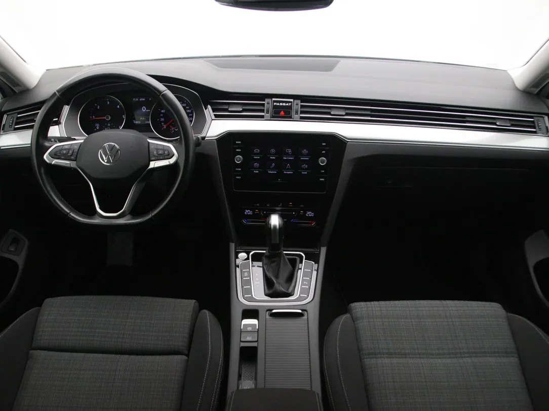 VOLKSWAGEN PASSAT B8 Style Business
