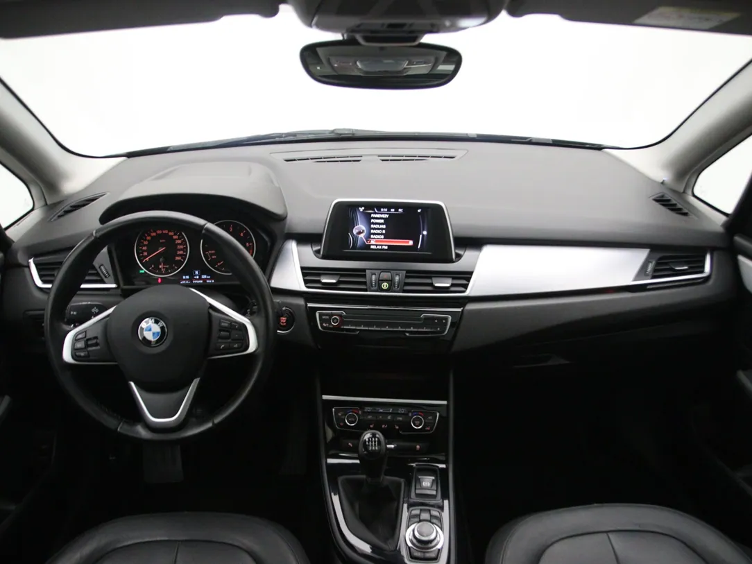 BMW 218 Active Tourer Advantage 