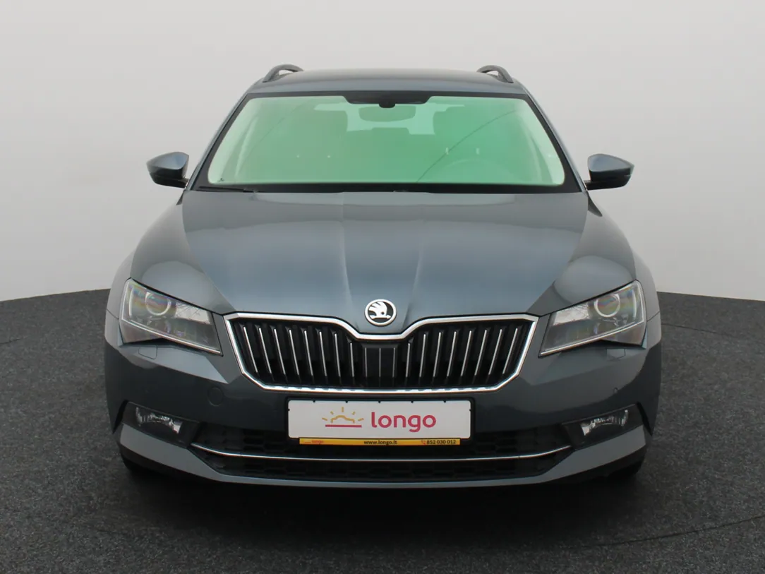 SKODA SUPERB Style