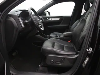 VOLVO XC40 Intro Edition