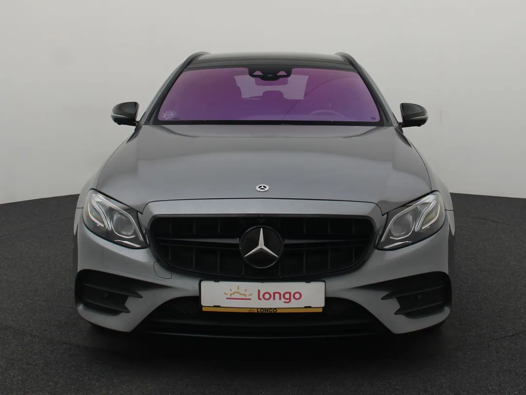 MERCEDES BENZ E220