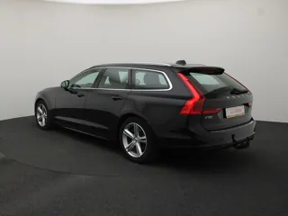 VOLVO V90 Momemtum