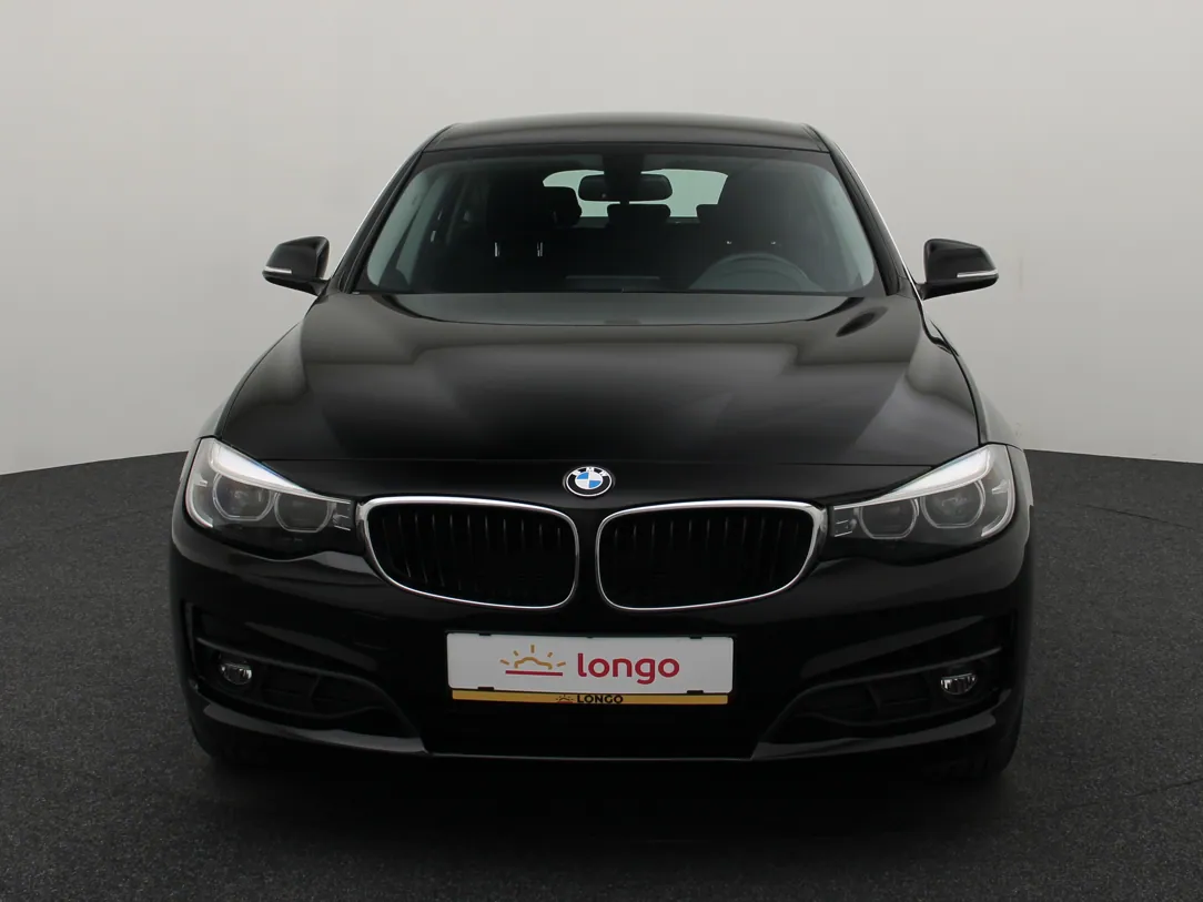 BMW 318 Gran Turismo Executive