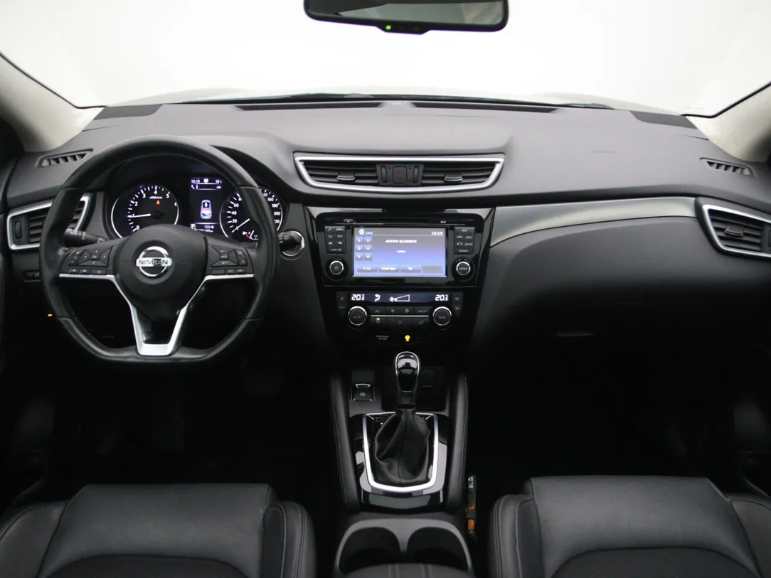 NISSAN QASHQAI Tekna +