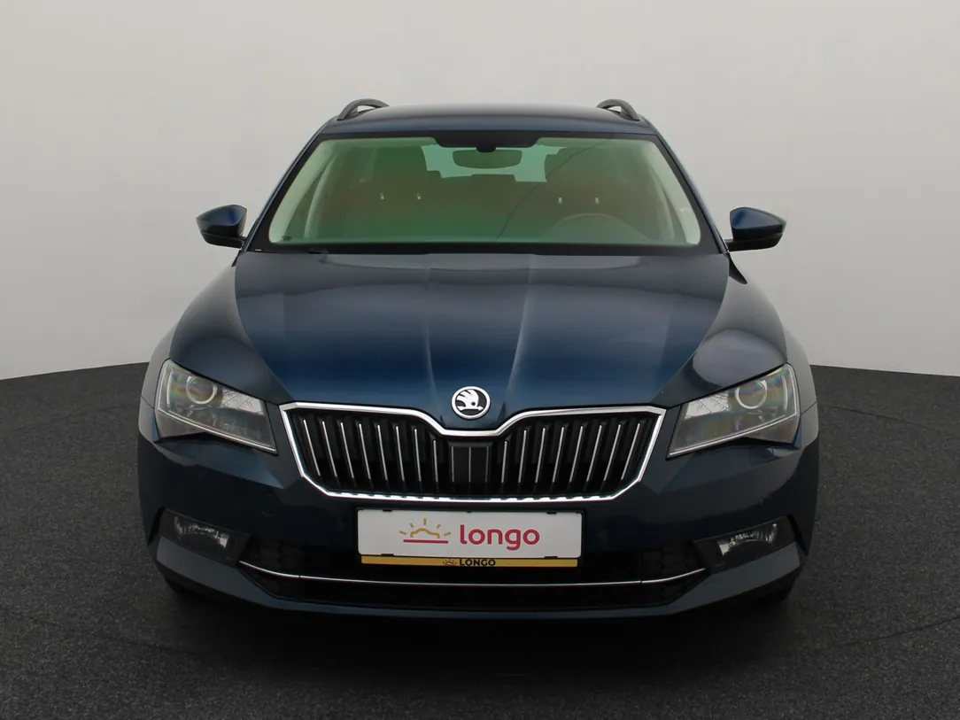 SKODA SUPERB Style