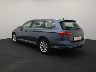 VOLKSWAGEN PASSAT B8 Highline