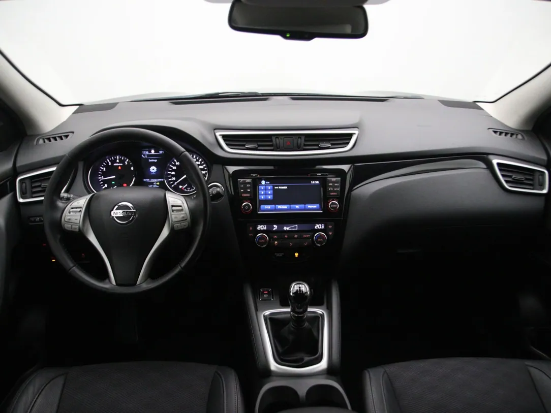 NISSAN QASHQAI Tekna