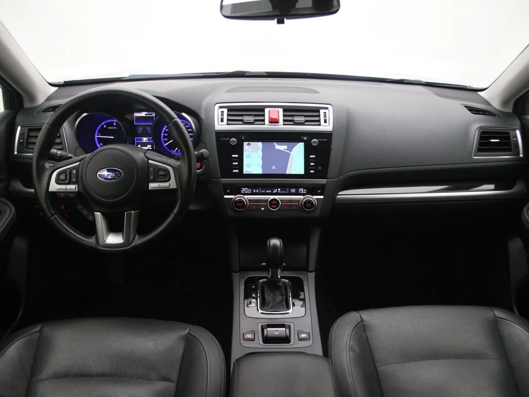 SUBARU Outback Premium