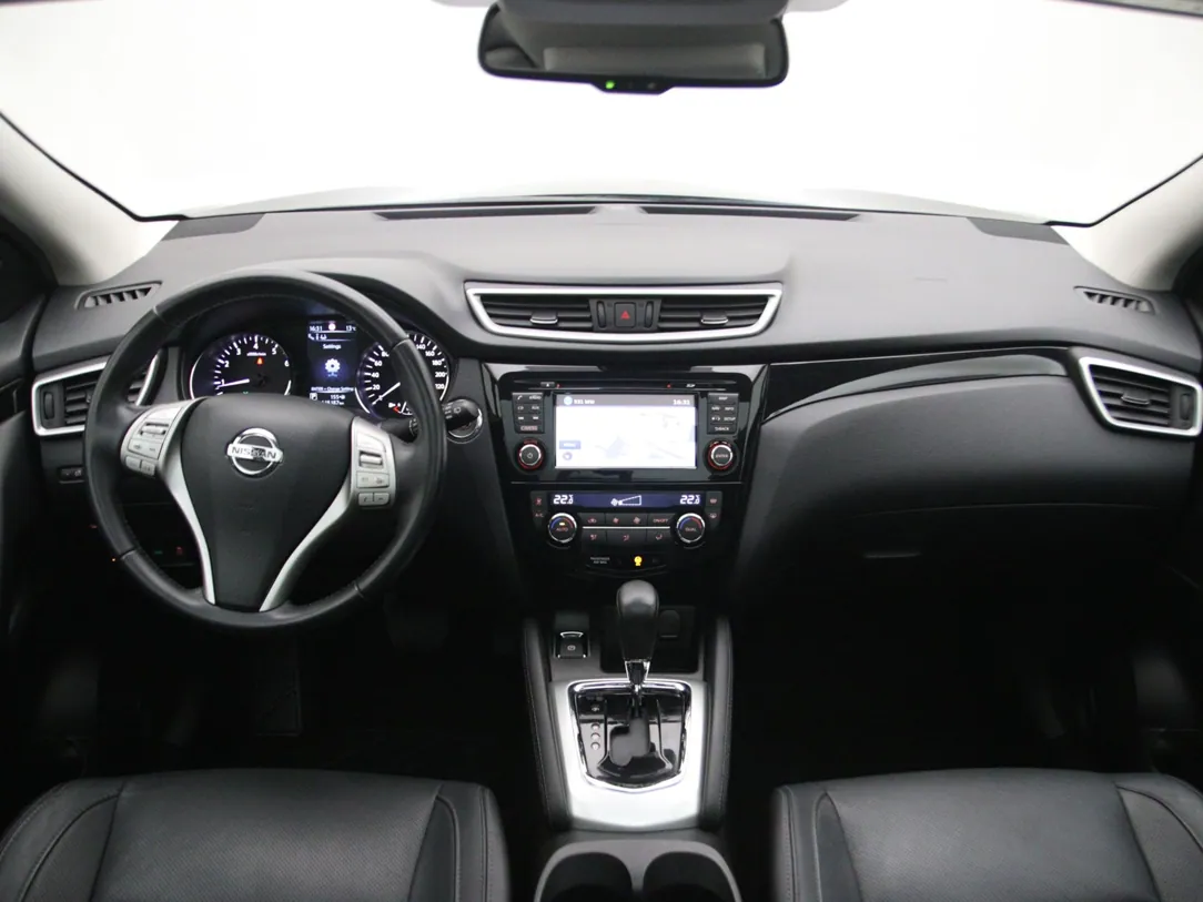 NISSAN QASHQAI Tekna