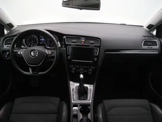 VOLKSWAGEN GOLF 7 Business Edition