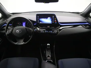 TOYOTA C-HR Dynamic 