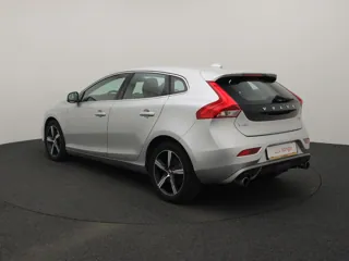 VOLVO V40 R-Design