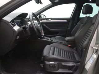 VOLKSWAGEN PASSAT B8 GTE Connected Series Plus