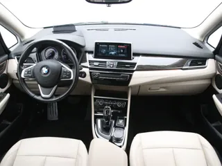 BMW 220 Gran Tourer  Luxury Business Plus