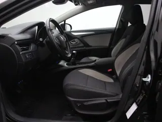 TOYOTA AVENSIS Pro
