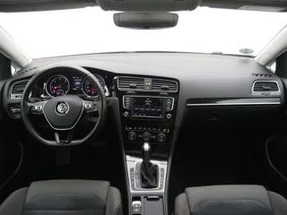 VOLKSWAGEN GOLF 7 Highline