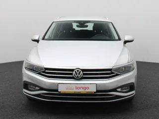VOLKSWAGEN PASSAT B8 Elegance