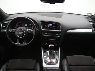 AUDI Q5 S-Line