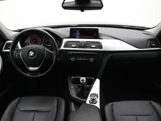 BMW 320 Executive