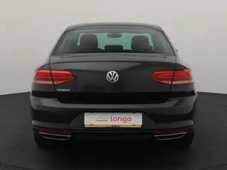 VOLKSWAGEN PASSAT B8 R-Line