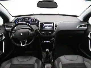 PEUGEOT 2008 Allure