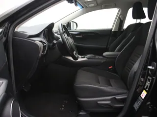 LEXUS NX300H Business Line