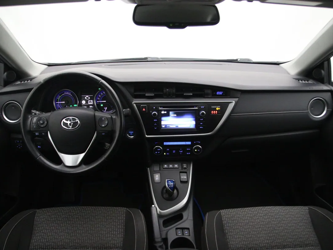 TOYOTA AURIS Active