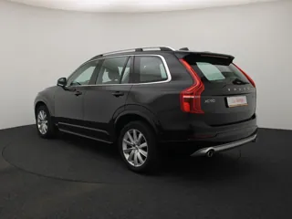 VOLVO XC90 Momentum