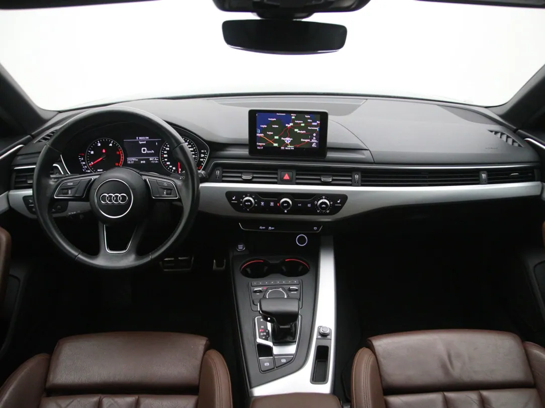 AUDI A4 Sport