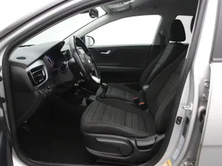 KIA STONIC Dynamic Plus Line