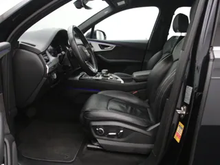 AUDI Q7 Quattro Sport