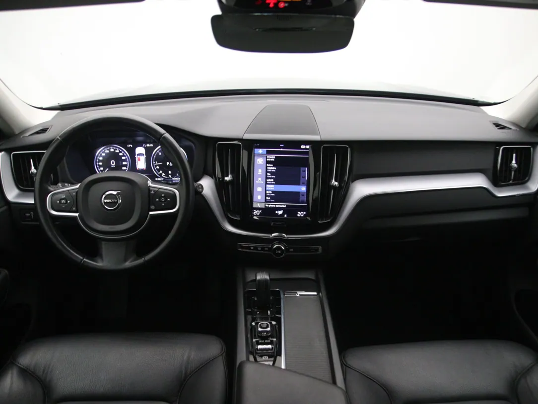 VOLVO XC60 MHEV Business