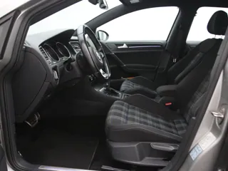VOLKSWAGEN GOLF 7 GTE