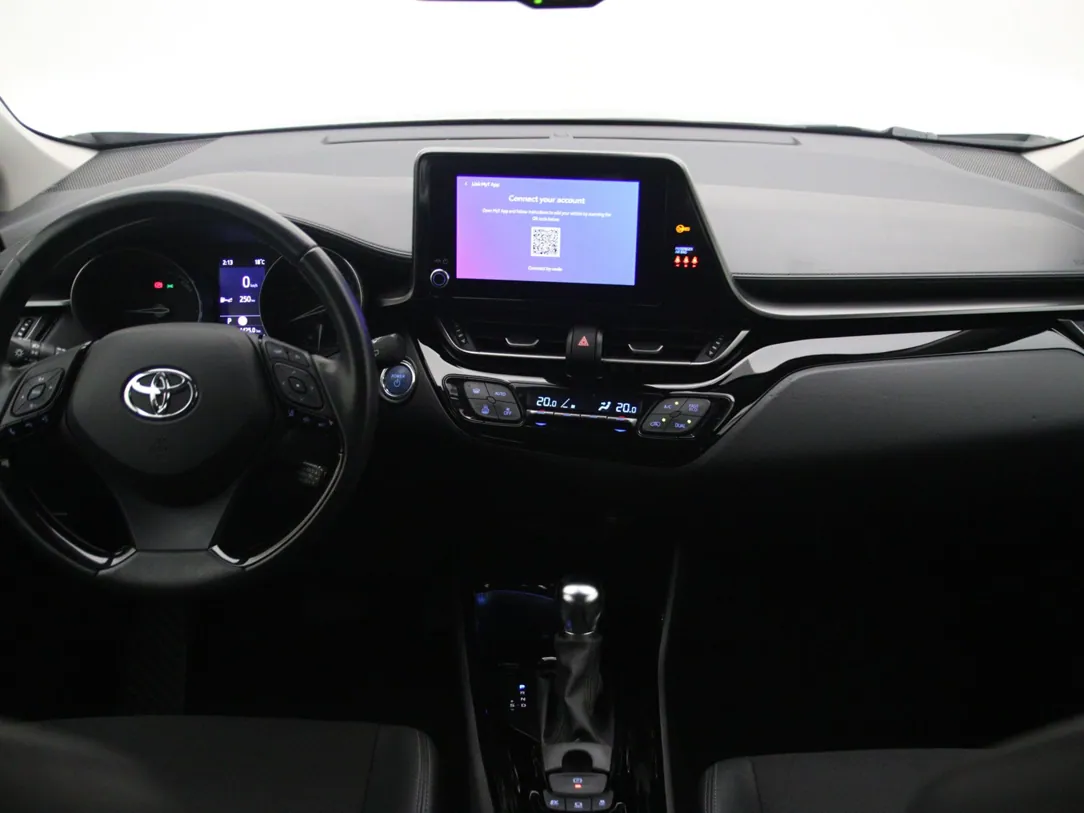TOYOTA C-HR Dynamic
