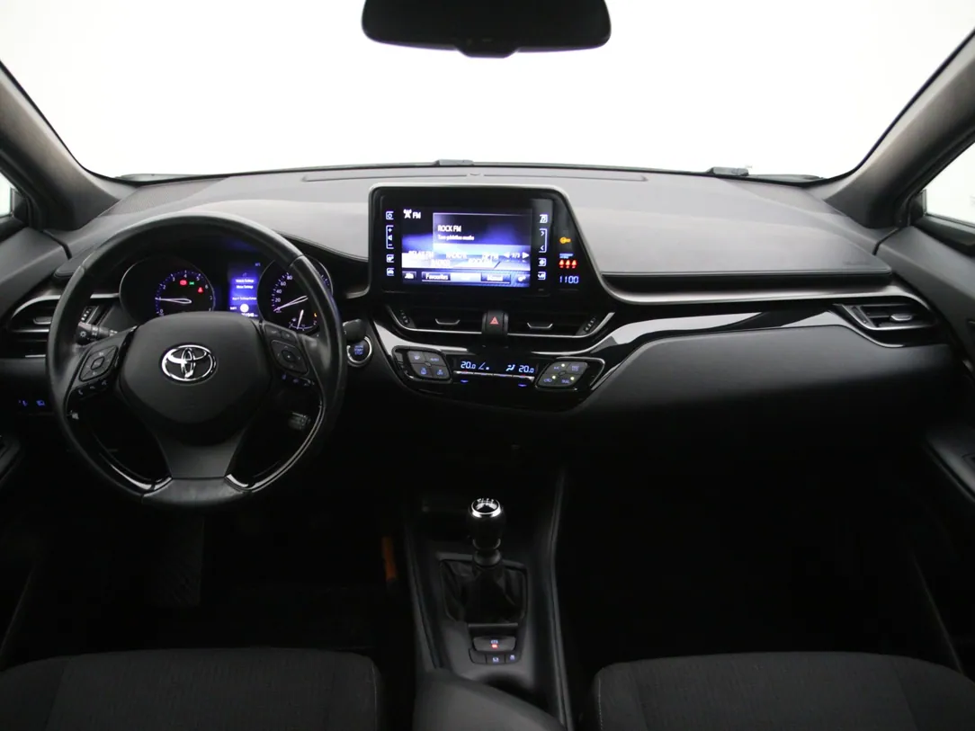 TOYOTA C-HR Dynamic