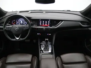 OPEL INSIGNIA OPC line