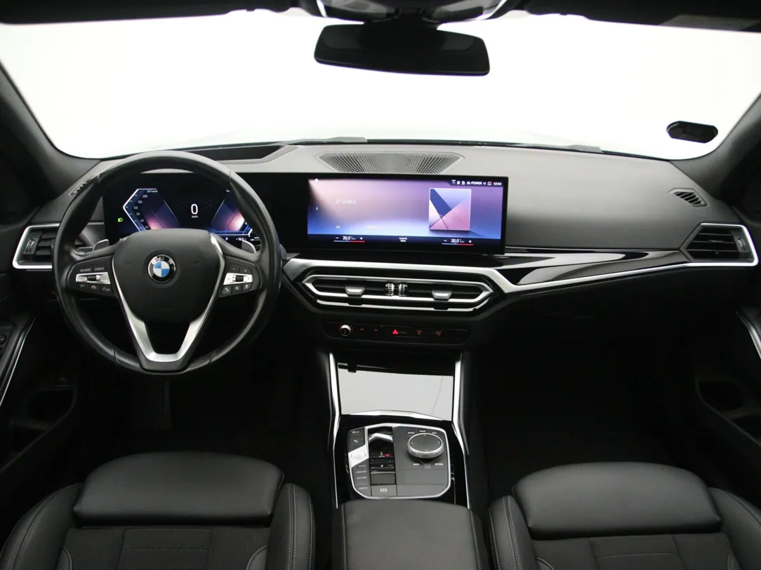 BMW 320 MHEV Executive