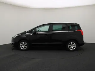 PEUGEOT 5008 Style